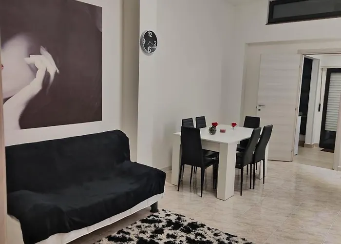 Housekati Semesterbostad